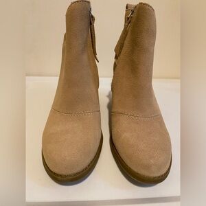 Women's Tan Suede Ankle Boots Size 5
